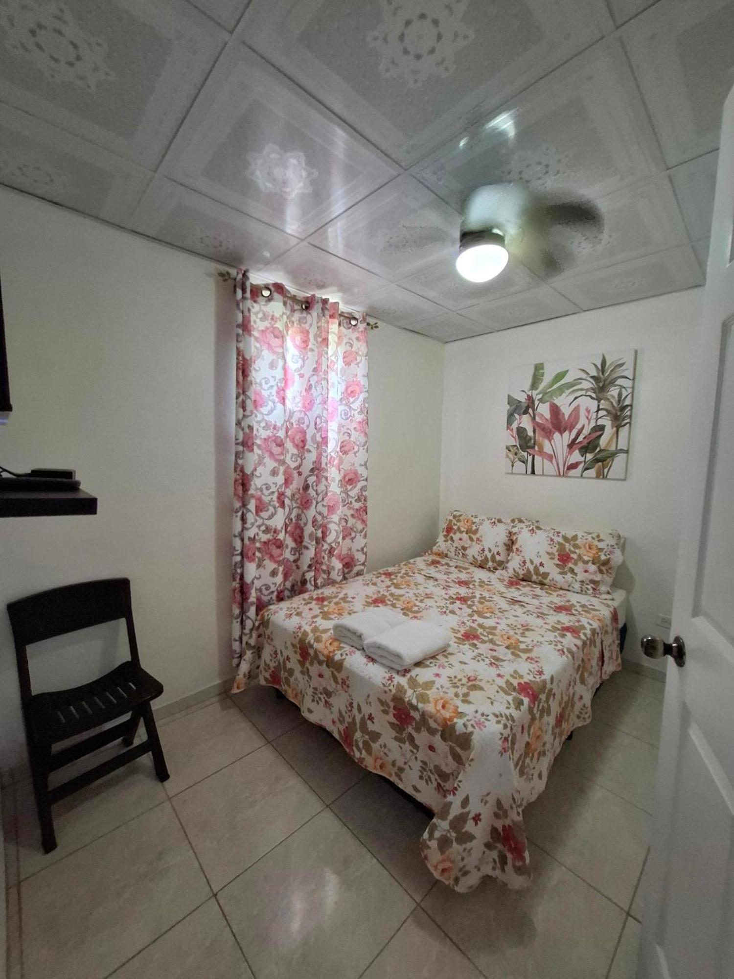 Ferienwohnung Lilia House 15 Minutos Aeropuerto Panama Stadt Exterior foto